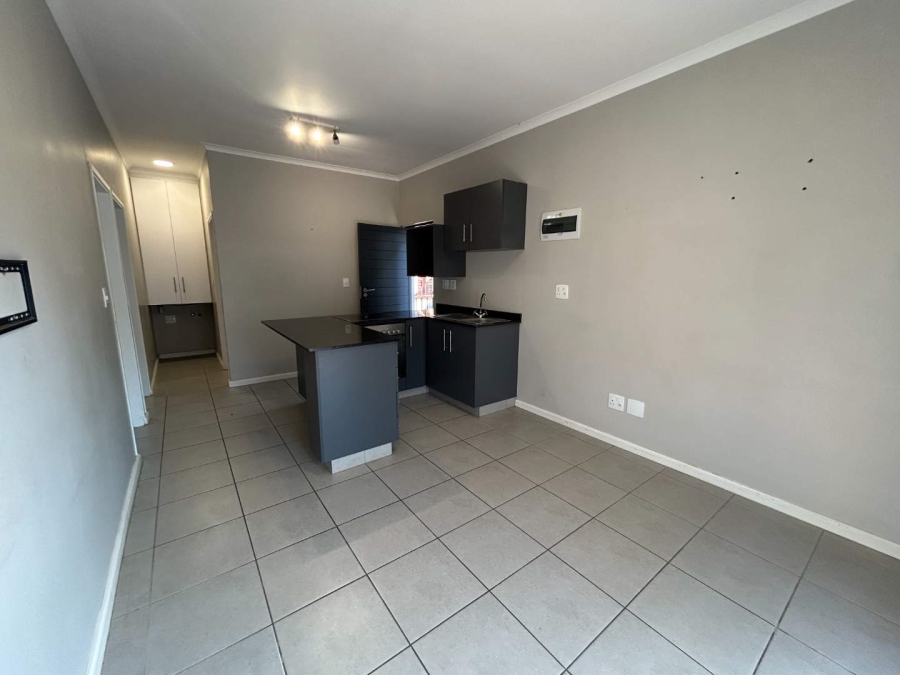 2 Bedroom Property for Sale in Waterfall KwaZulu-Natal