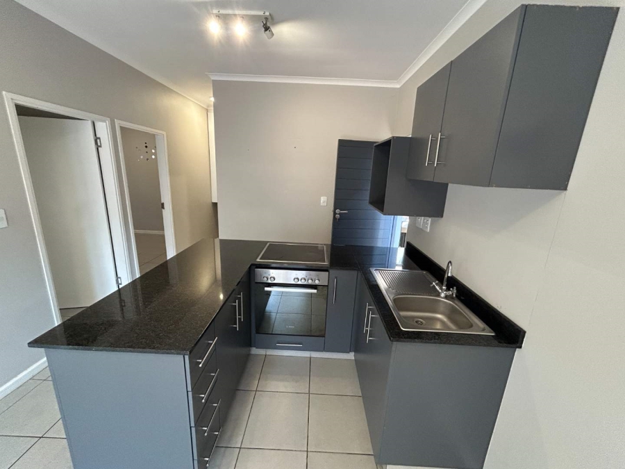 2 Bedroom Property for Sale in Waterfall KwaZulu-Natal