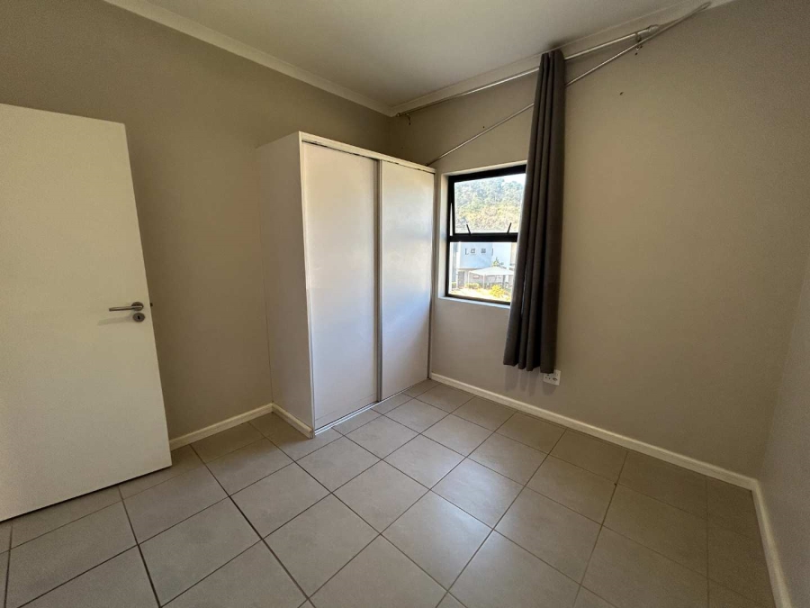 2 Bedroom Property for Sale in Waterfall KwaZulu-Natal