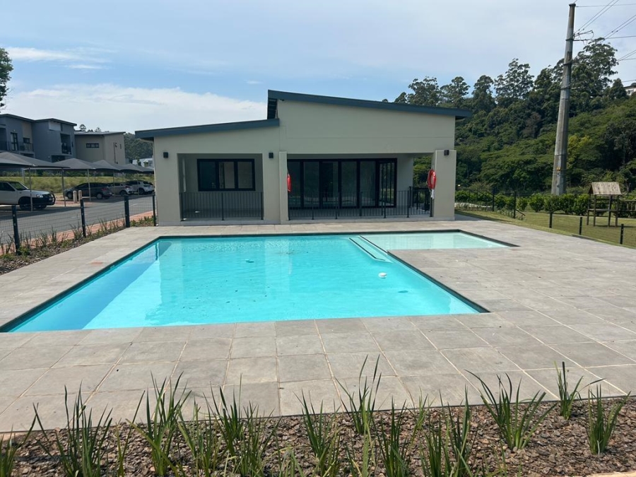 2 Bedroom Property for Sale in Waterfall KwaZulu-Natal
