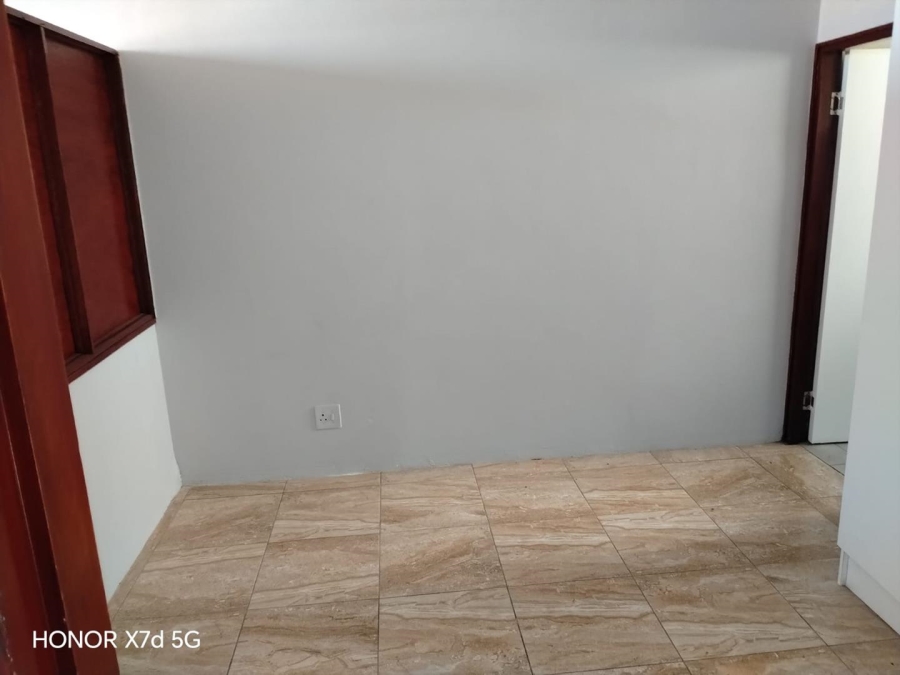 2 Bedroom Property for Sale in South Beach KwaZulu-Natal