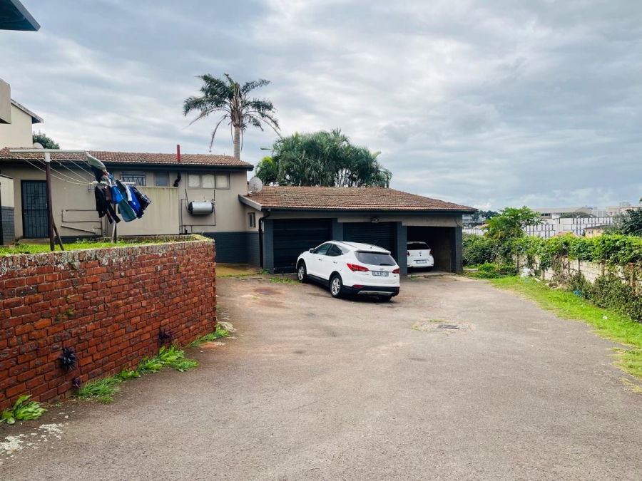 6 Bedroom Property for Sale in Umbilo KwaZulu-Natal