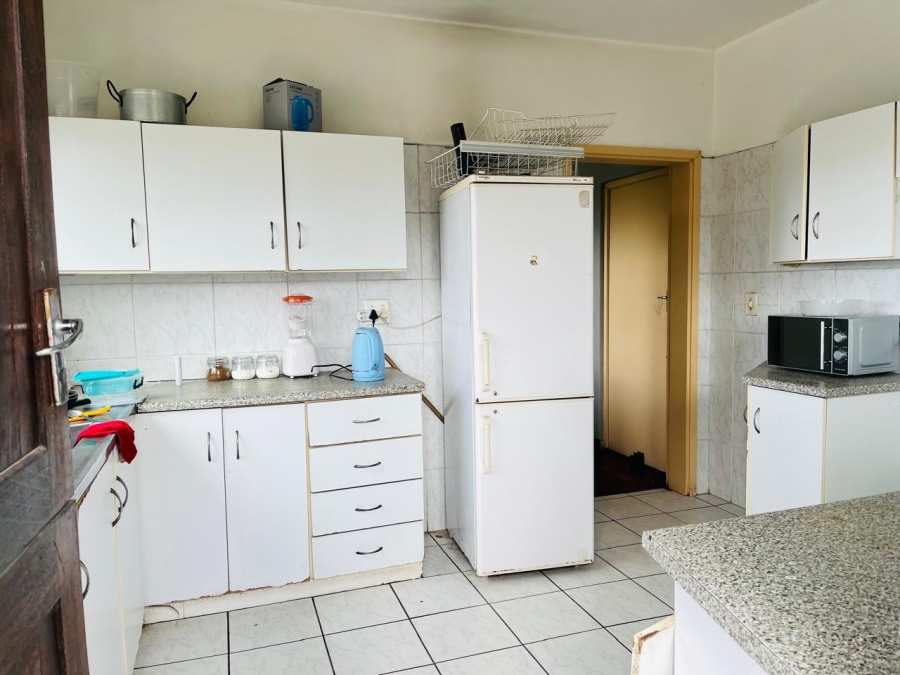 6 Bedroom Property for Sale in Umbilo KwaZulu-Natal