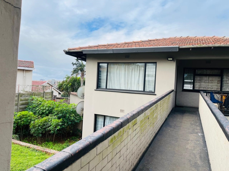 6 Bedroom Property for Sale in Umbilo KwaZulu-Natal
