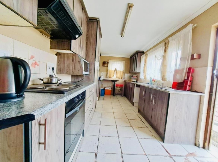 4 Bedroom Property for Sale in Pinetown KwaZulu-Natal