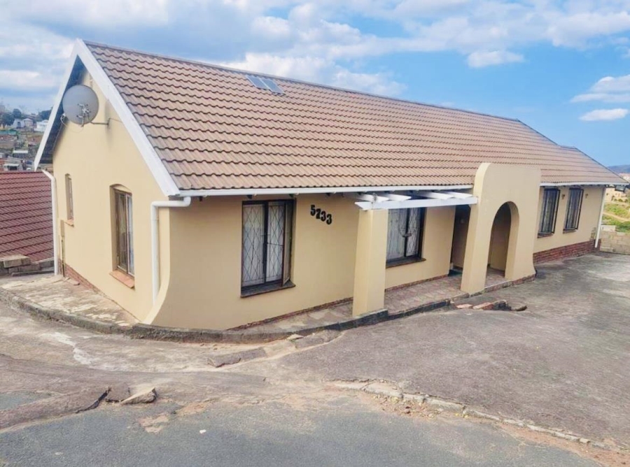 4 Bedroom Property for Sale in Pinetown KwaZulu-Natal