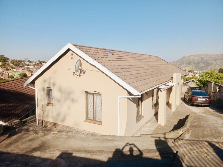 4 Bedroom Property for Sale in Pinetown KwaZulu-Natal