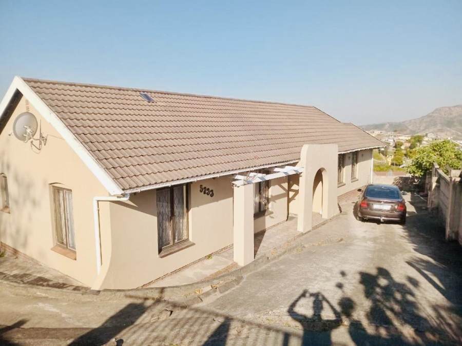 4 Bedroom Property for Sale in Pinetown KwaZulu-Natal
