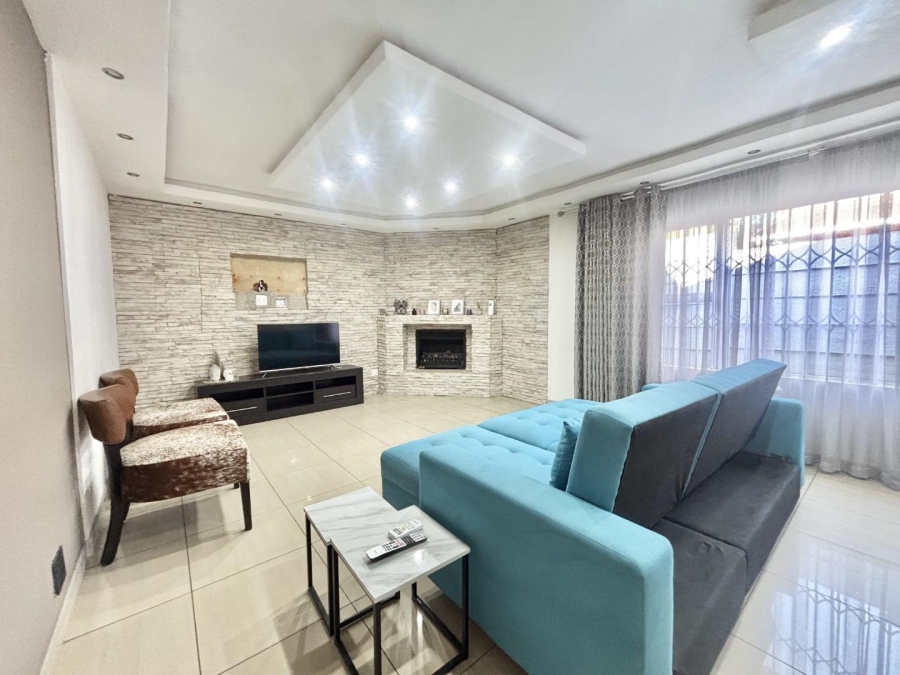 3 Bedroom Property for Sale in Hayfields KwaZulu-Natal