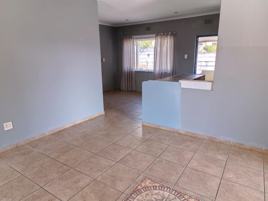 6 Bedroom Property for Sale in Moseley KwaZulu-Natal