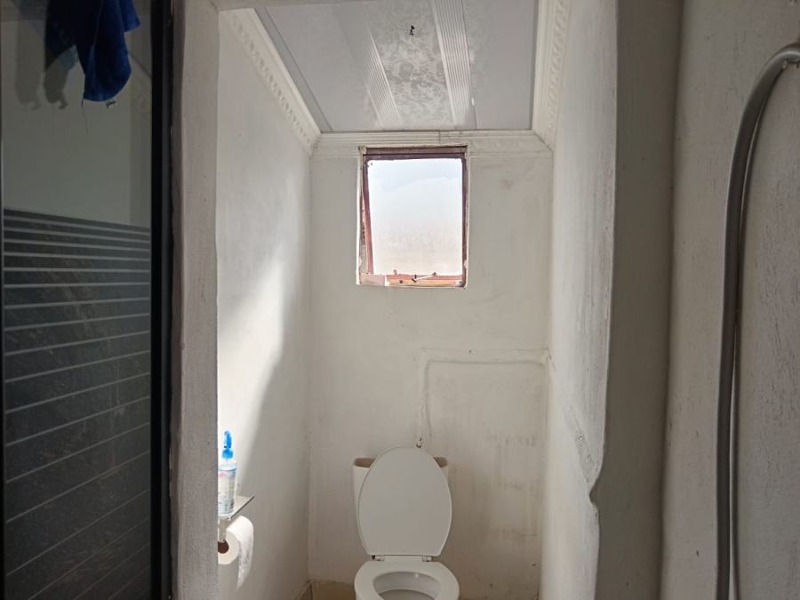 3 Bedroom Property for Sale in Savannah Park KwaZulu-Natal