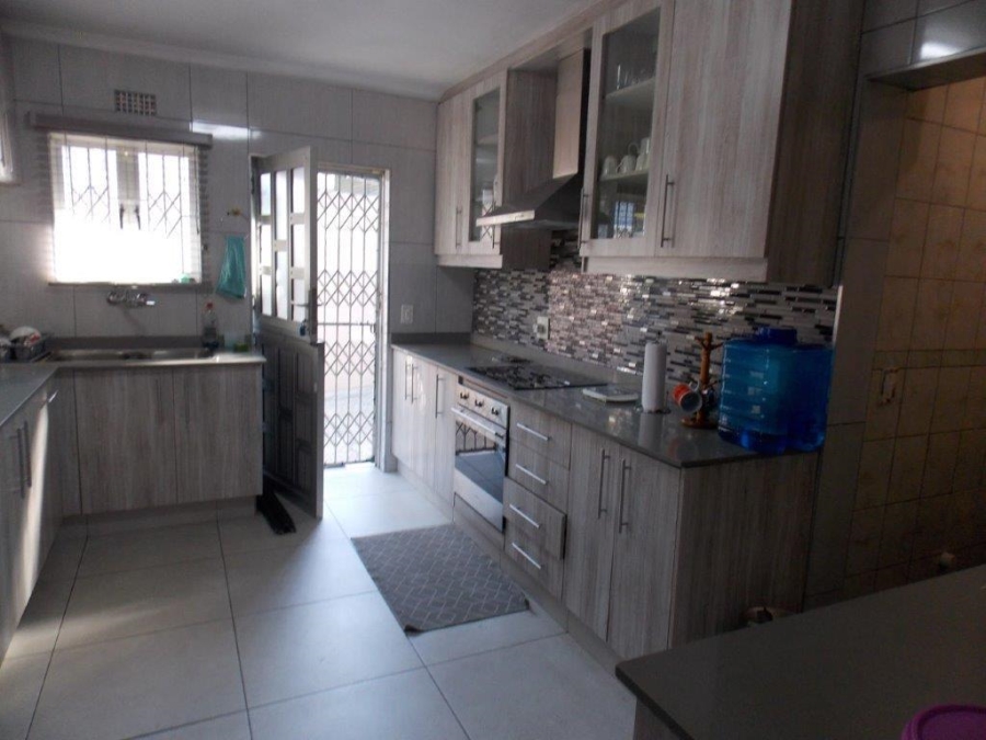 3 Bedroom Property for Sale in Westcliff KwaZulu-Natal