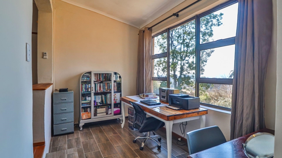3 Bedroom Property for Sale in Merrivale Heights KwaZulu-Natal