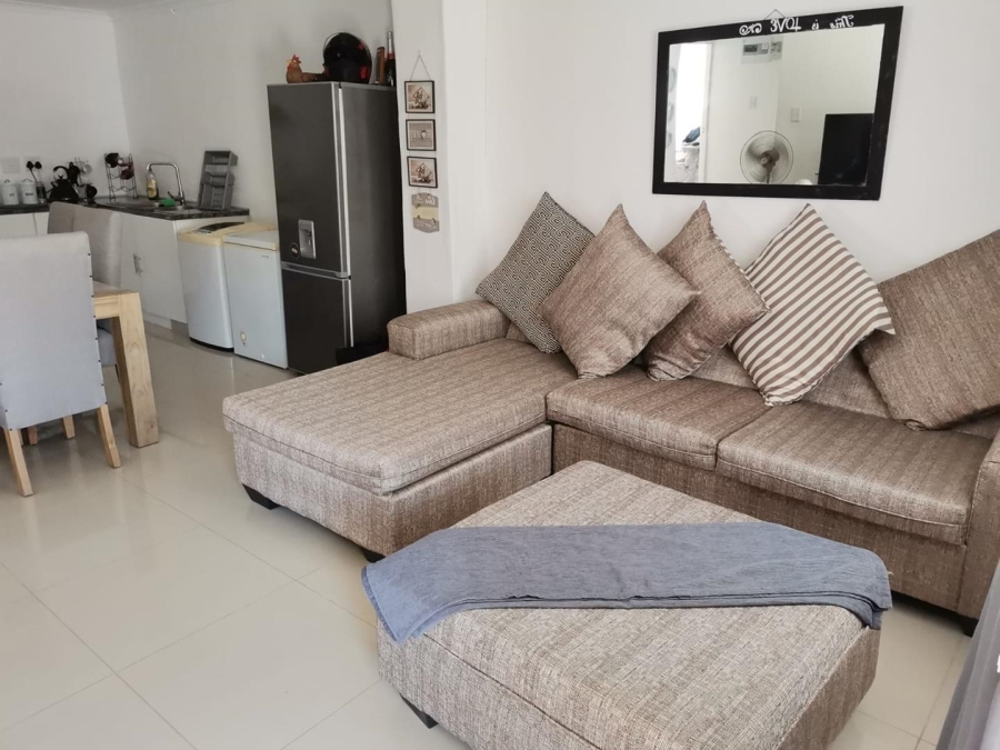 To Let 2 Bedroom Property for Rent in La Mercy KwaZulu-Natal