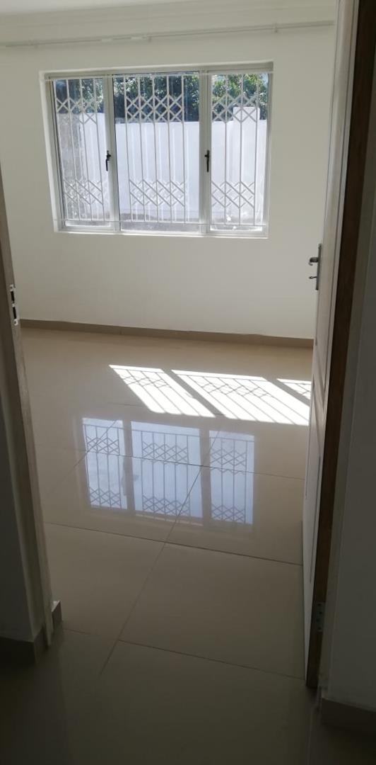 To Let 2 Bedroom Property for Rent in La Mercy KwaZulu-Natal