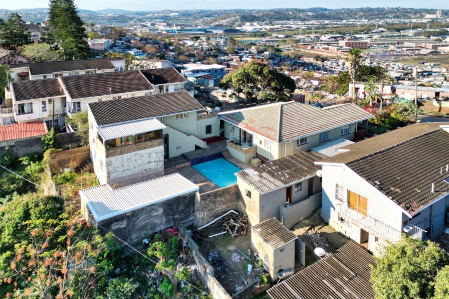 7 Bedroom Property for Sale in Clare Hills KwaZulu-Natal