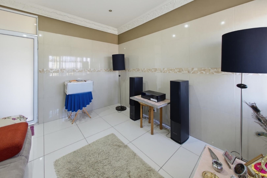 7 Bedroom Property for Sale in Clare Hills KwaZulu-Natal