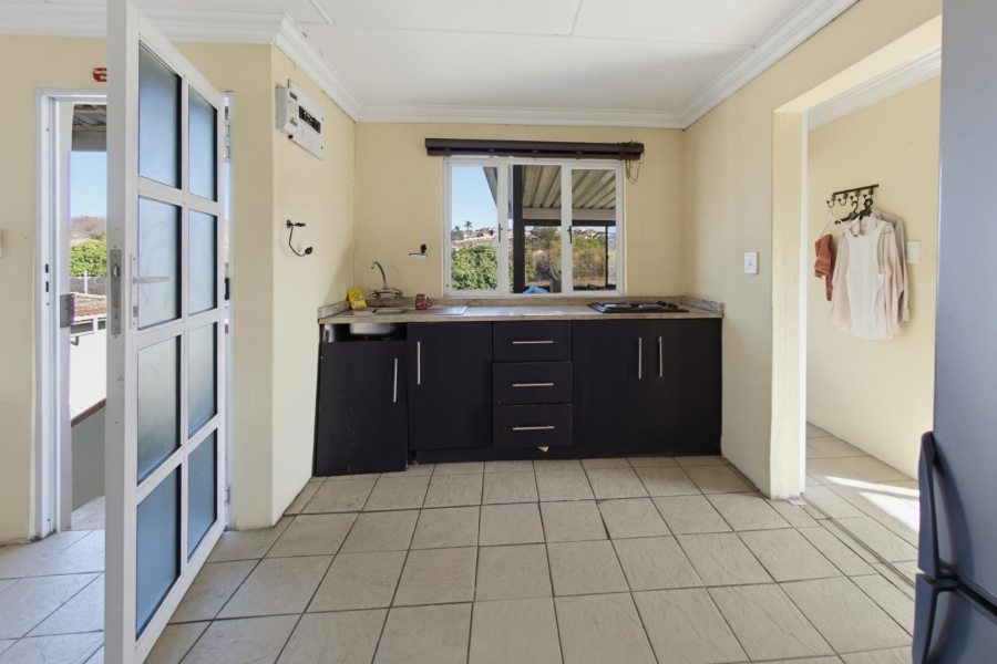 7 Bedroom Property for Sale in Clare Hills KwaZulu-Natal