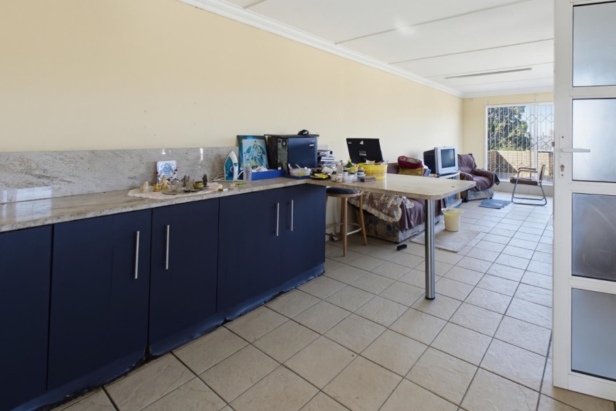 7 Bedroom Property for Sale in Clare Hills KwaZulu-Natal