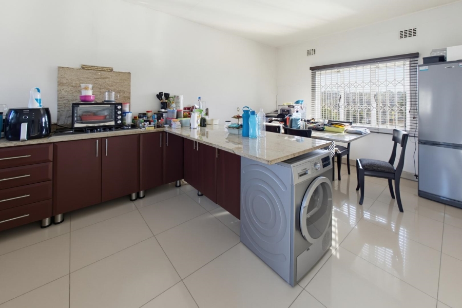 7 Bedroom Property for Sale in Clare Hills KwaZulu-Natal