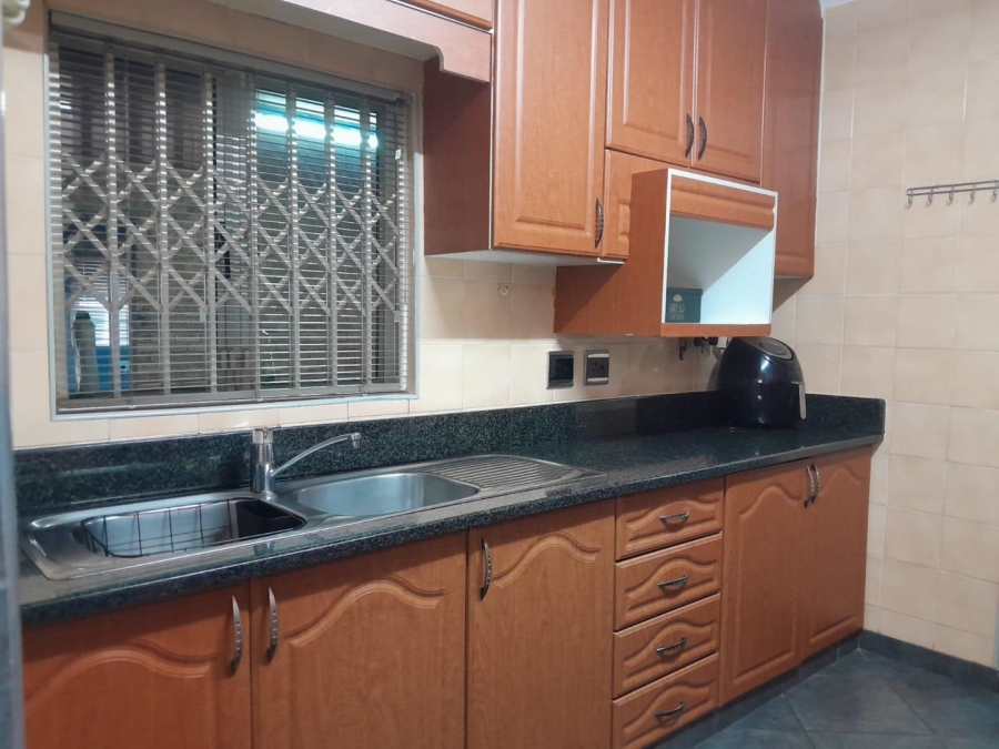 3 Bedroom Property for Sale in Risecliff KwaZulu-Natal