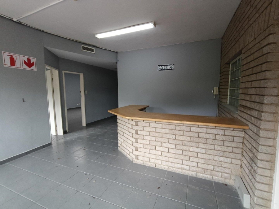 To Let Commercial Property for Rent in Westmead KwaZulu-Natal