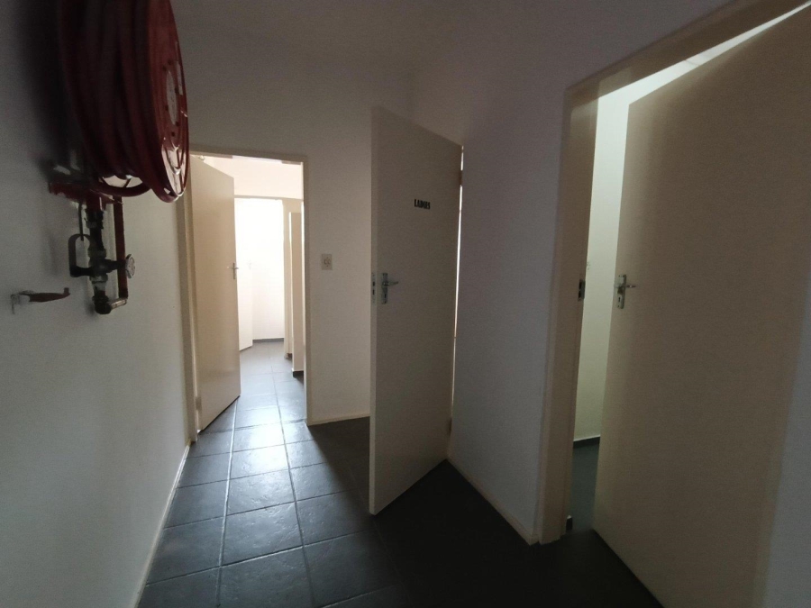 To Let Commercial Property for Rent in Westmead KwaZulu-Natal
