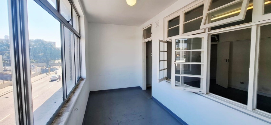 To Let Commercial Property for Rent in Stamford Hill KwaZulu-Natal