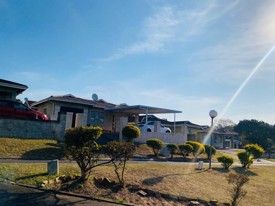 3 Bedroom Property for Sale in Kloof KwaZulu-Natal