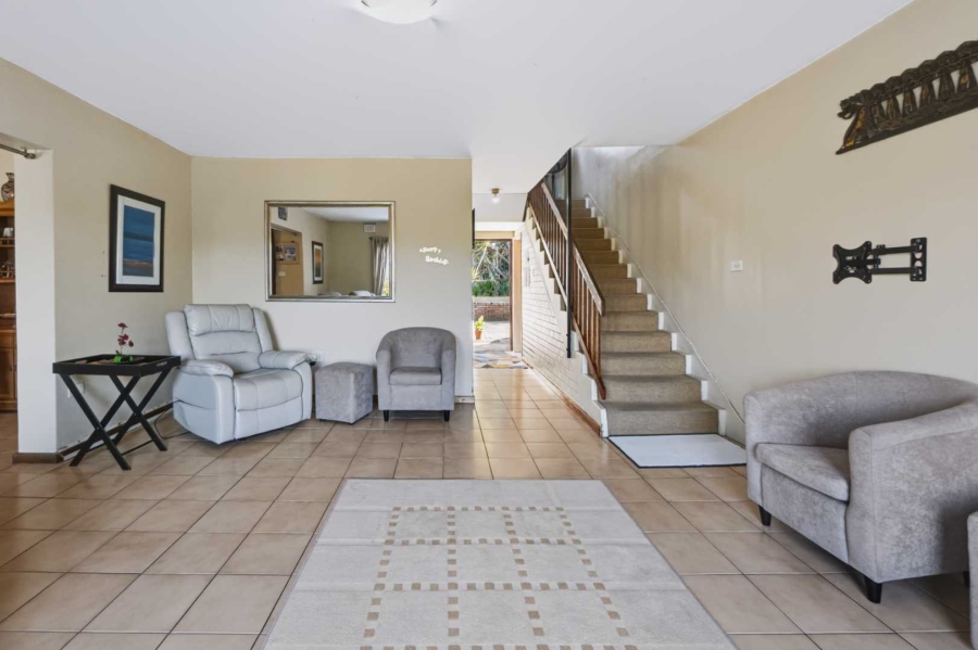3 Bedroom Property for Sale in Amanzimtoti KwaZulu-Natal
