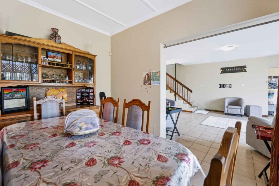 3 Bedroom Property for Sale in Amanzimtoti KwaZulu-Natal