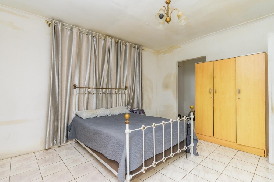 6 Bedroom Property for Sale in Mobeni Heights KwaZulu-Natal