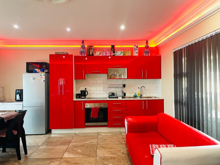 5 Bedroom Property for Sale in Bluff KwaZulu-Natal