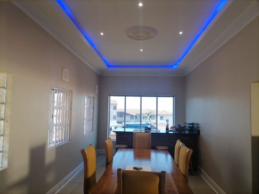 5 Bedroom Property for Sale in Bluff KwaZulu-Natal