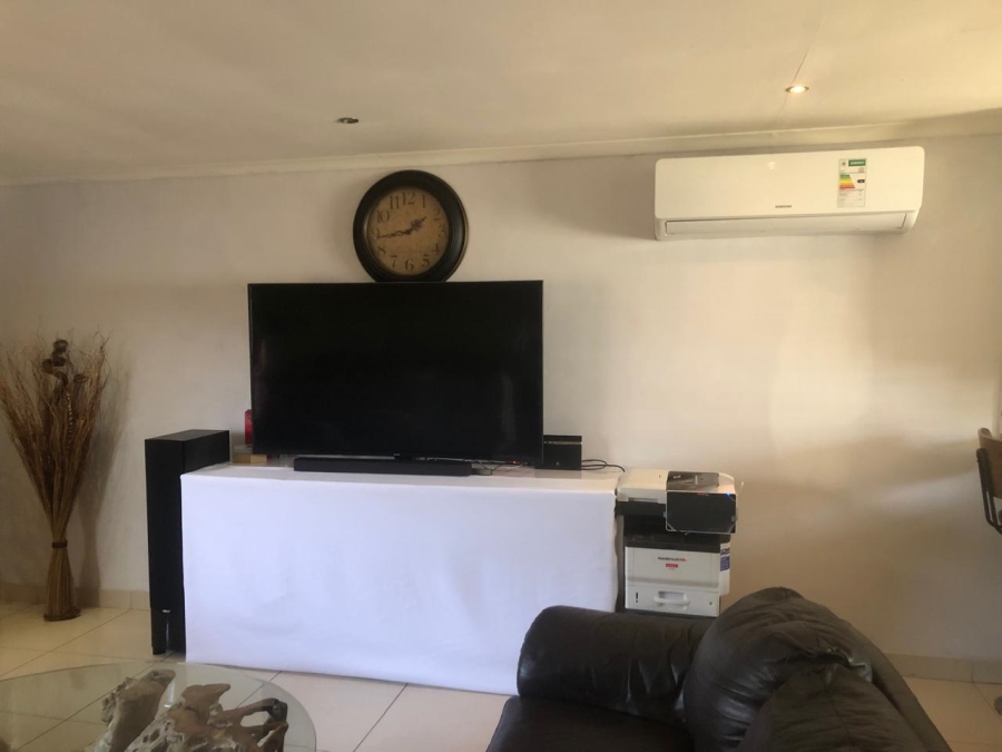 3 Bedroom Property for Sale in Motalabad KwaZulu-Natal