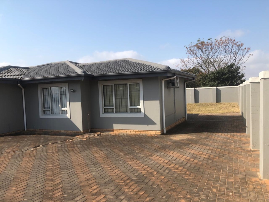 3 Bedroom Property for Sale in Motalabad KwaZulu-Natal