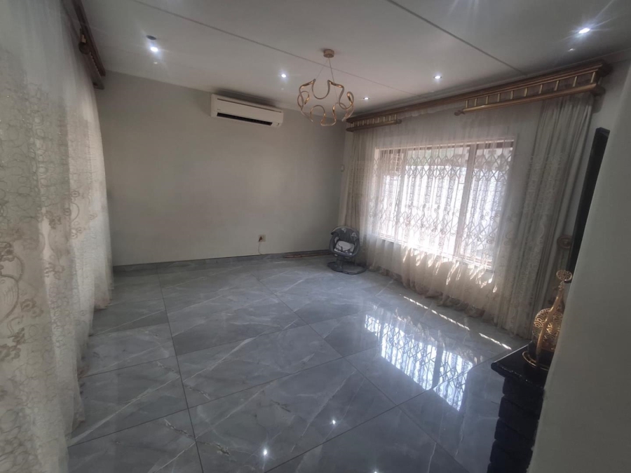 To Let 3 Bedroom Property for Rent in Berea West KwaZulu-Natal