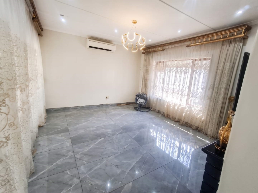 To Let 3 Bedroom Property for Rent in Berea West KwaZulu-Natal