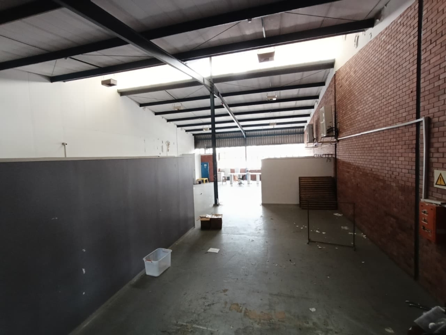 To Let Commercial Property for Rent in New Germany KwaZulu-Natal