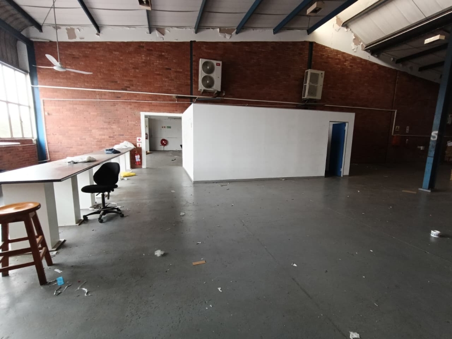 To Let Commercial Property for Rent in New Germany KwaZulu-Natal