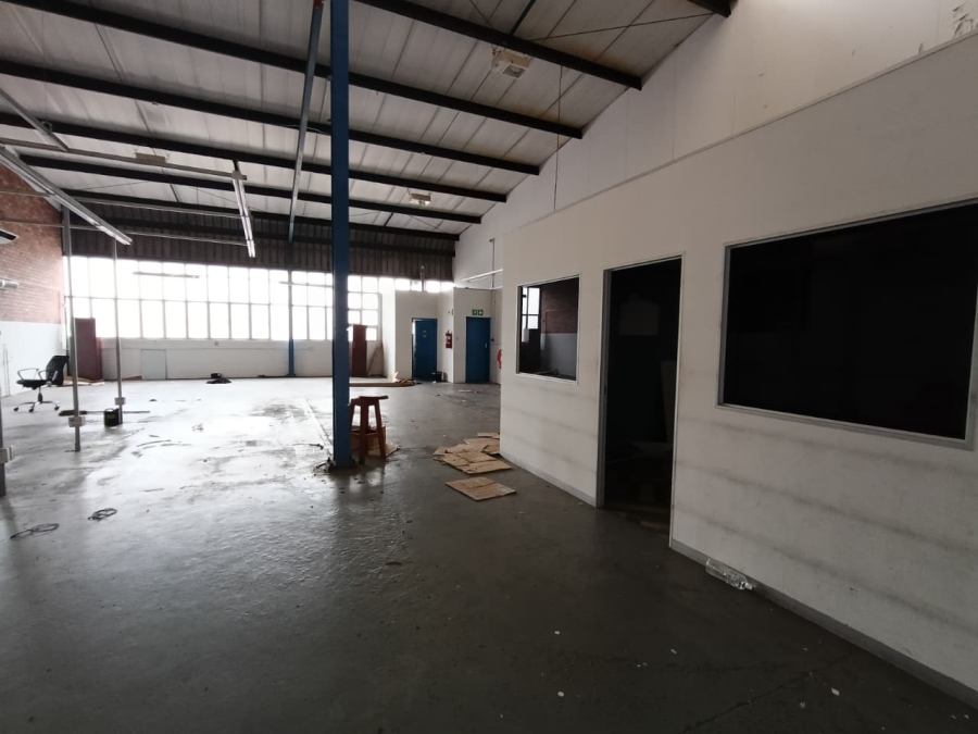To Let Commercial Property for Rent in New Germany KwaZulu-Natal