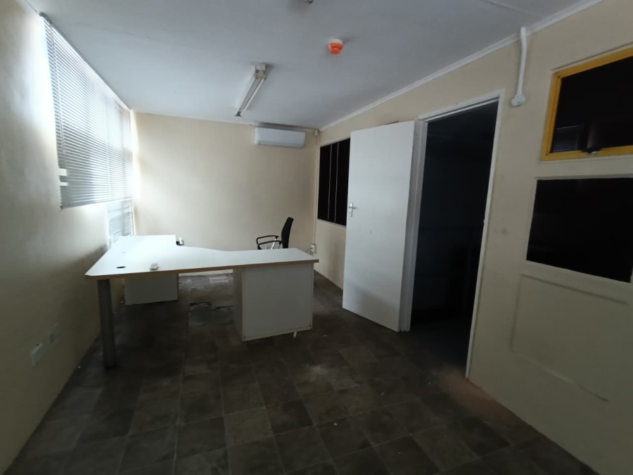 To Let Commercial Property for Rent in New Germany KwaZulu-Natal