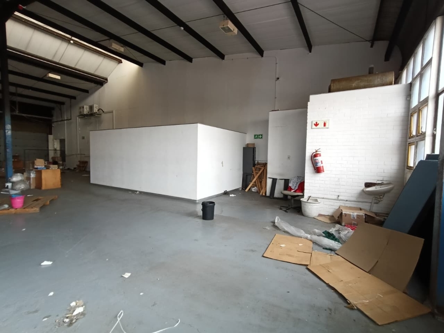 To Let Commercial Property for Rent in New Germany KwaZulu-Natal