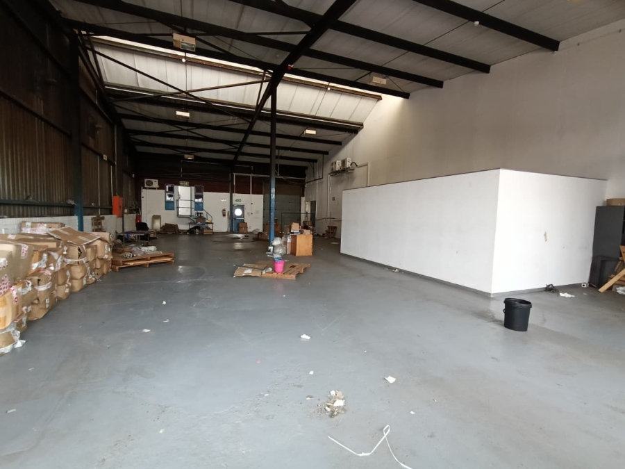To Let Commercial Property for Rent in New Germany KwaZulu-Natal