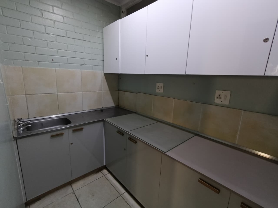 To Let Commercial Property for Rent in New Germany KwaZulu-Natal
