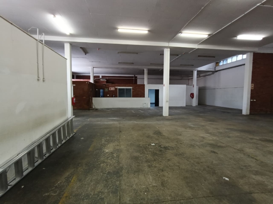 To Let Commercial Property for Rent in New Germany KwaZulu-Natal