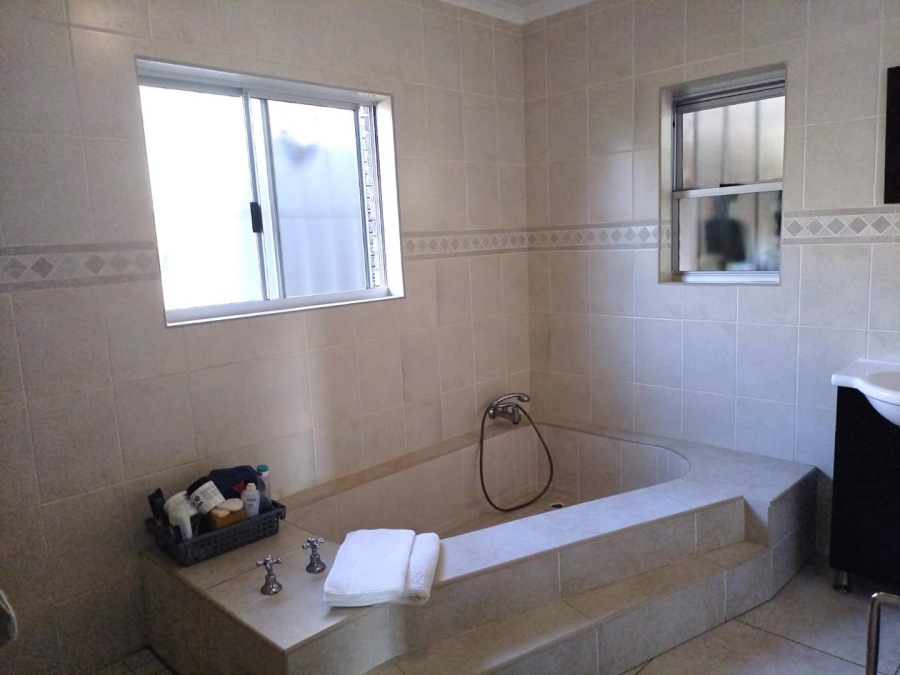 3 Bedroom Property for Sale in Park Hill KwaZulu-Natal