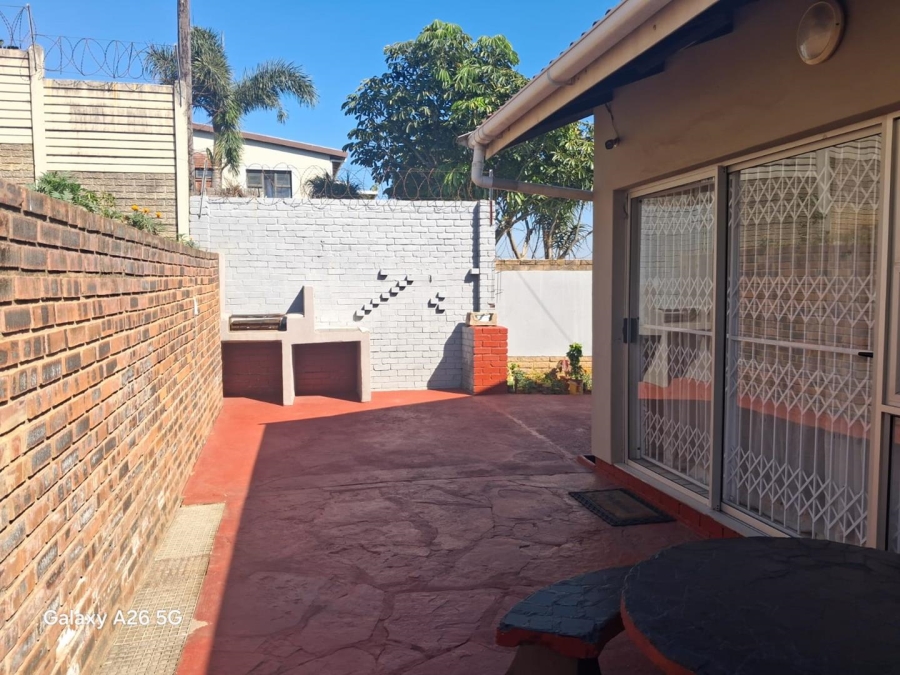 To Let 3 Bedroom Property for Rent in Bluff KwaZulu-Natal