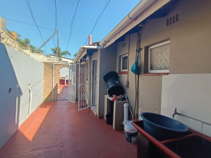 To Let 3 Bedroom Property for Rent in Bluff KwaZulu-Natal