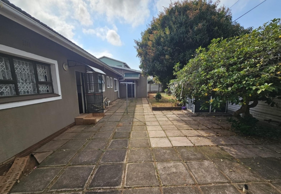 To Let 3 Bedroom Property for Rent in Bluff KwaZulu-Natal